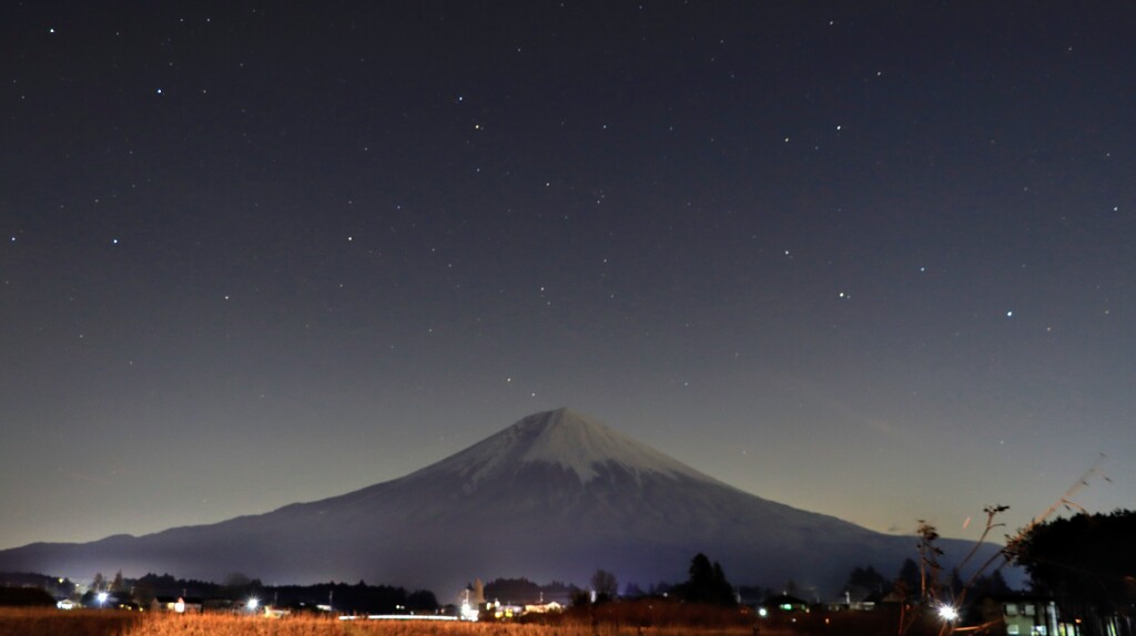 夜の富士