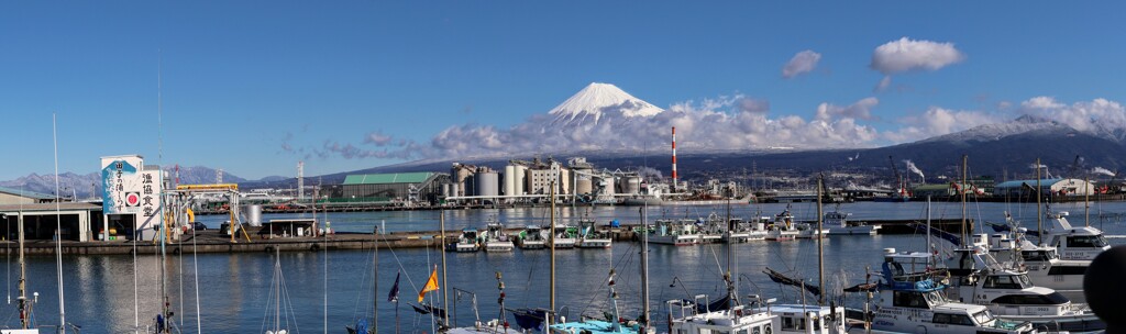 田子の浦にて。