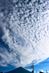 もくもくと もくもくと