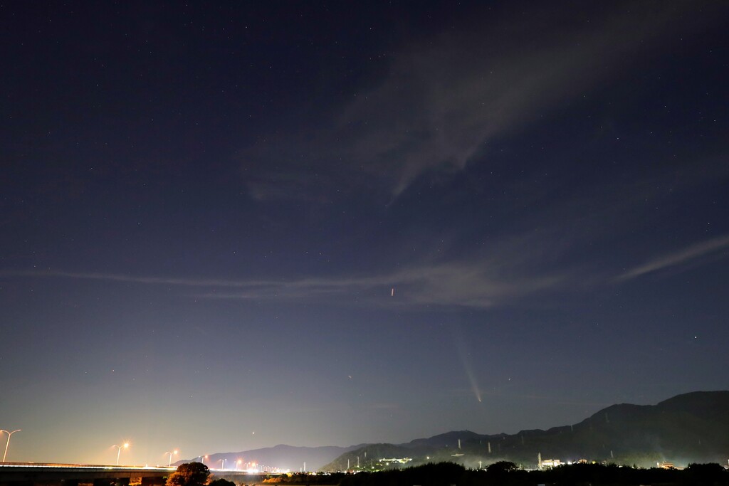 紫金山・アトラス彗星