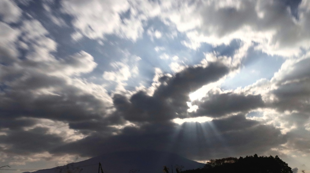 富士山に月光231127