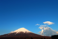 雲と富士山