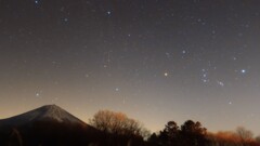 富士山とオリオン座