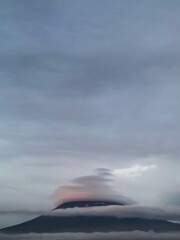 変わった笠雲 変わった笠雲