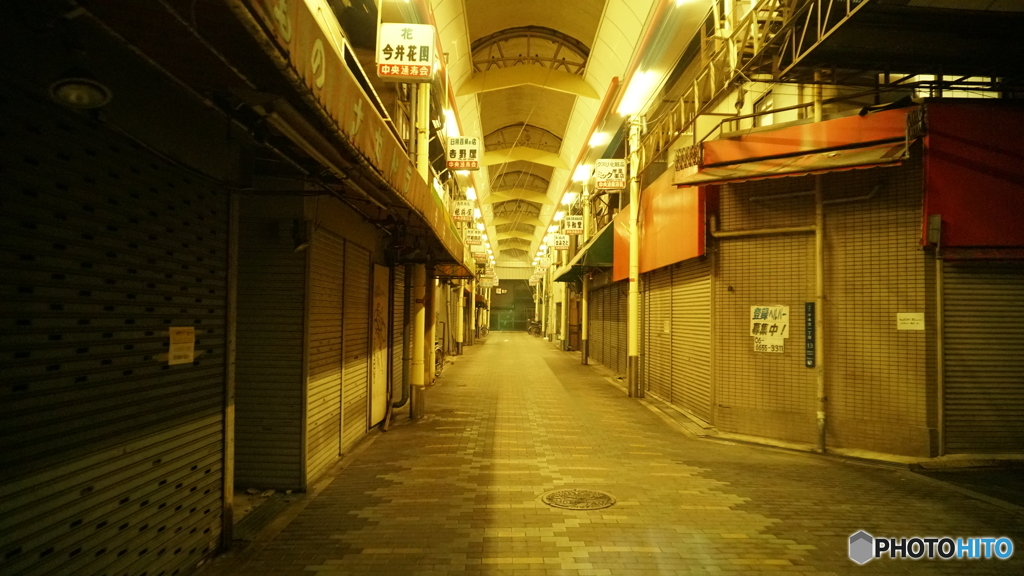 夜の商店街①