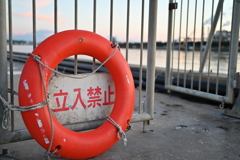 〇立入禁止〇