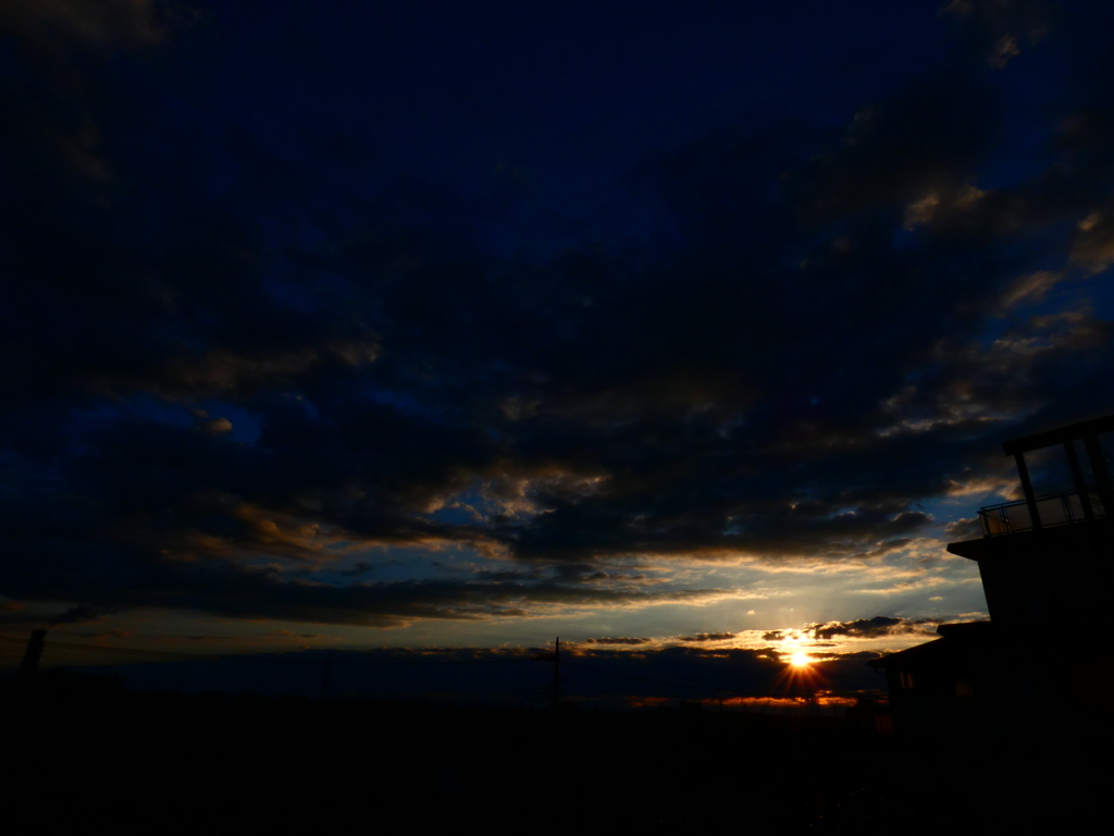 神々しさのある旭