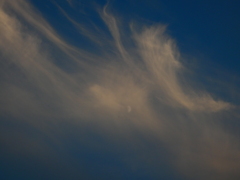 雲の彼方に