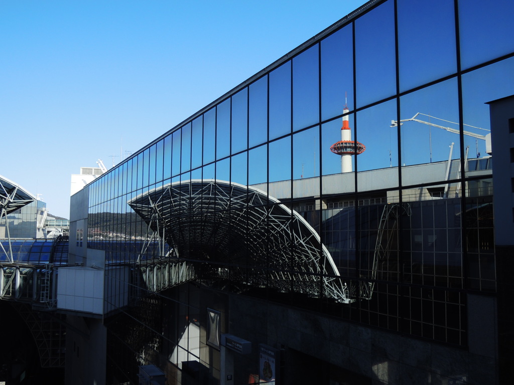 京都駅リフレクション