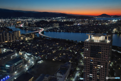 室見川と街の明かり