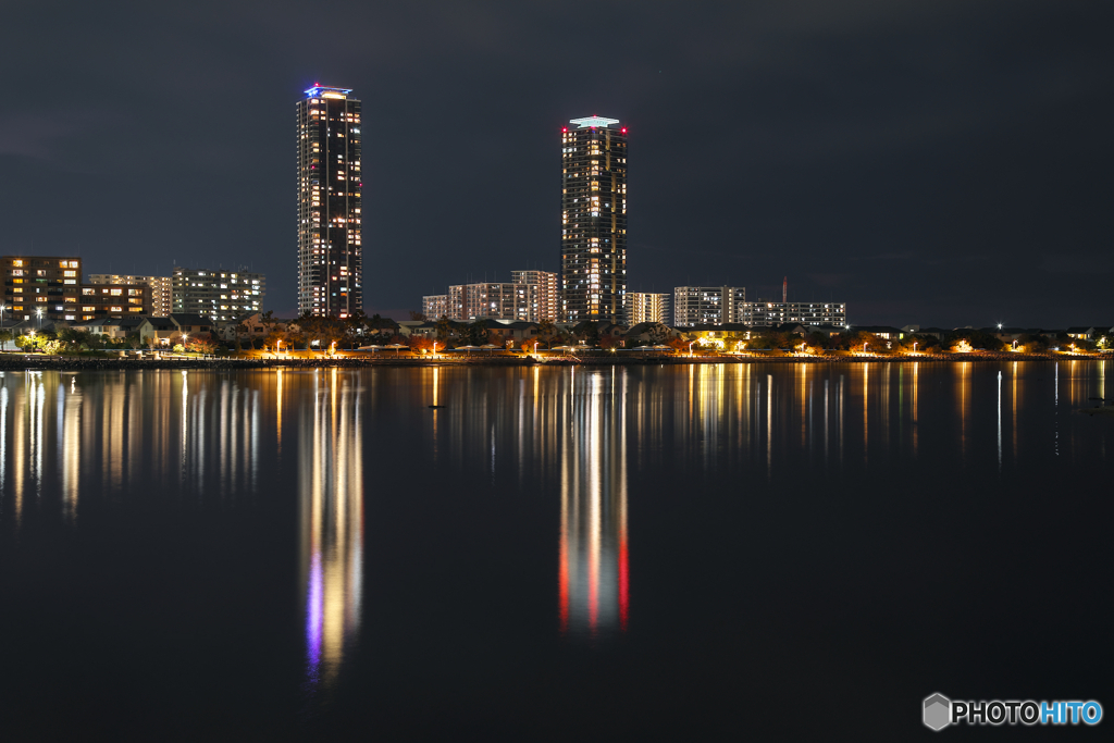照葉海岸と街並み