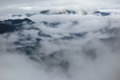 岩櫃山からの霞景色