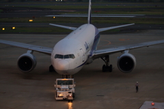 プッシュバックだぁ