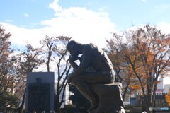 横からのポーズ