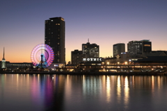 久しぶりの神戸ハーバランドの夜景、何とか撮影しました。