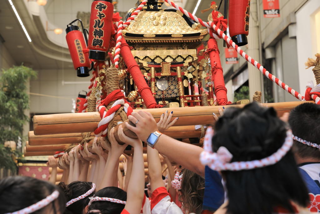 2024.7.23天神祭りギャル神輿