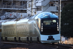 TRAIN SUITE 四季島