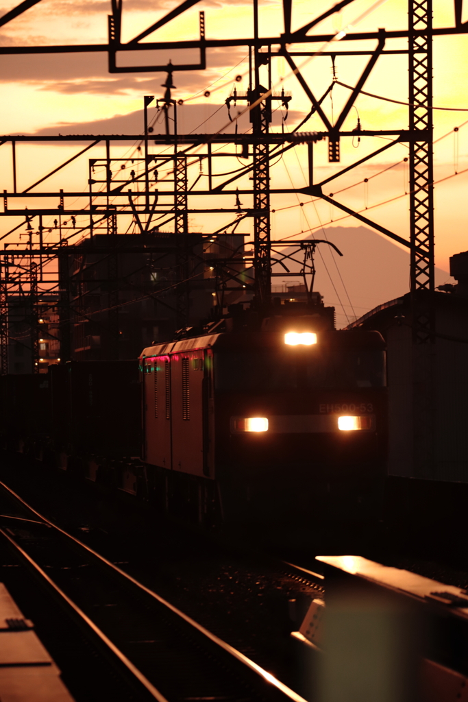 夕焼け富士山ときんたろー