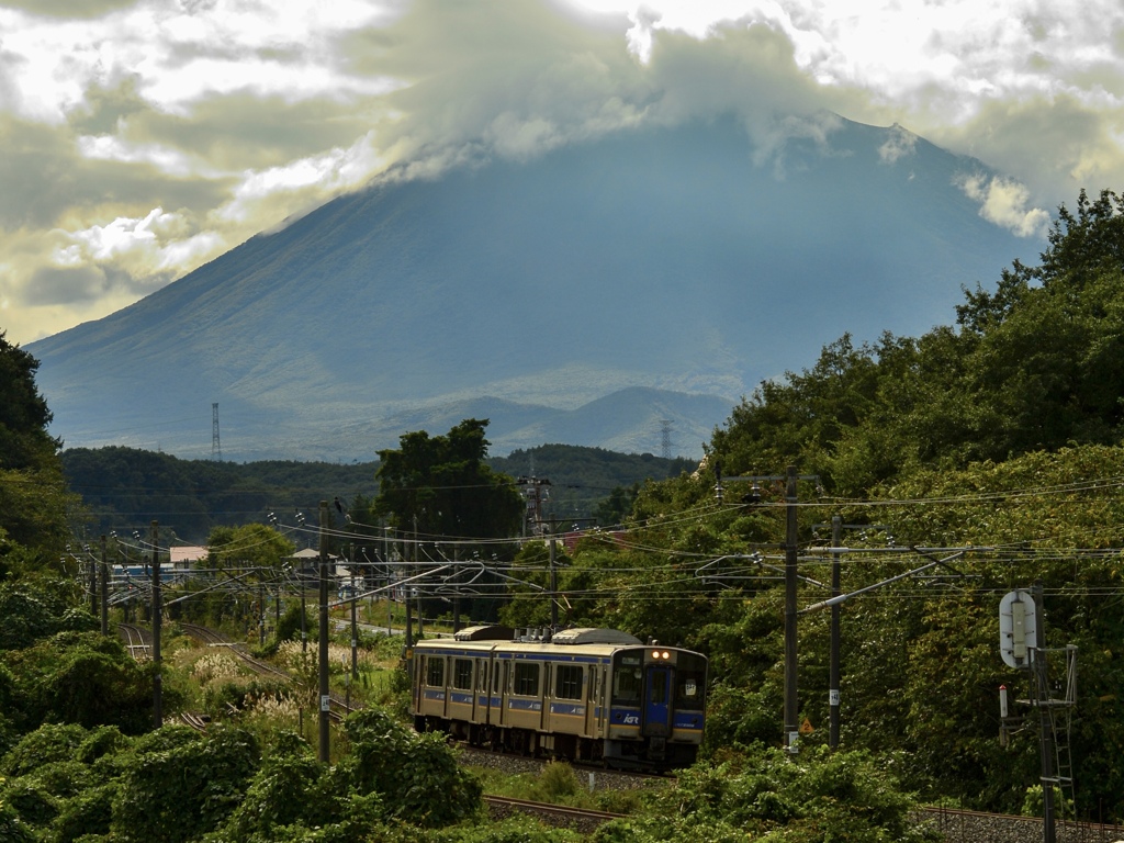 銀河鉄道と岩手山