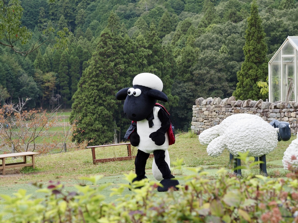 待ち構える羊のショーン