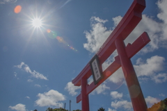 太陽と鳥居