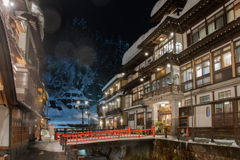 銀山温泉