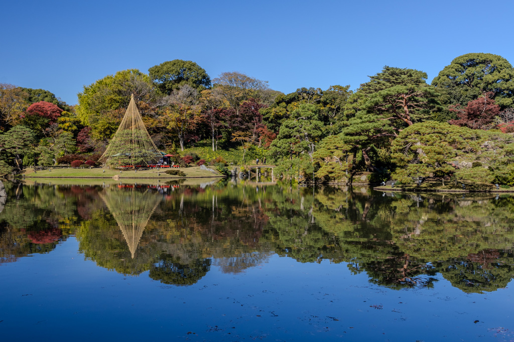六義園