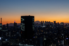 富士山のある夕景