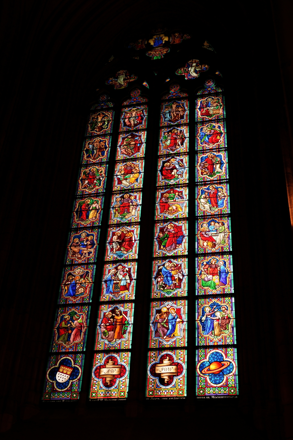 ケルン大聖堂　ステンドグラス