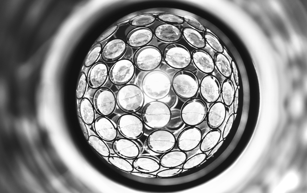 eye”s