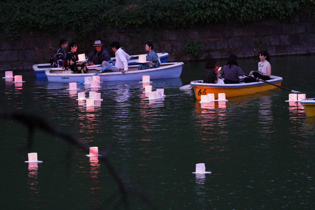 灯篭流し