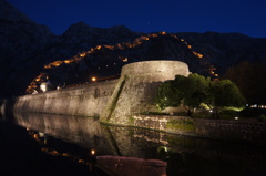 夜の城壁