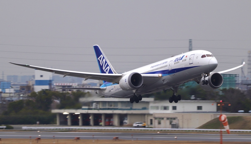 B787-8