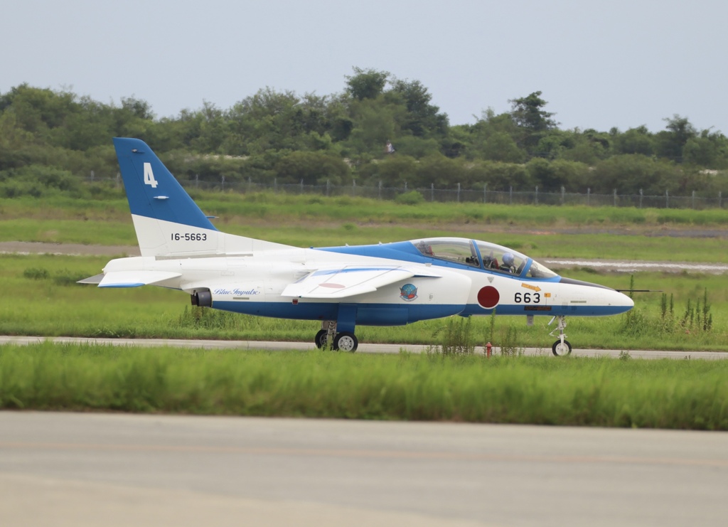 ブルーインパルス　4番機