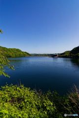 朝の御前山ダム