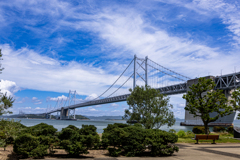 瀬戸を貫く大架橋