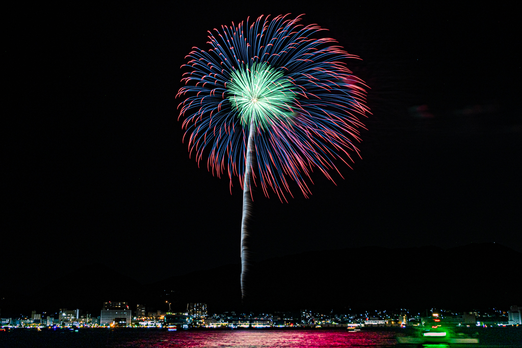 関門海峡花火大会門司側３