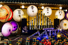 光と色彩が舞う夜