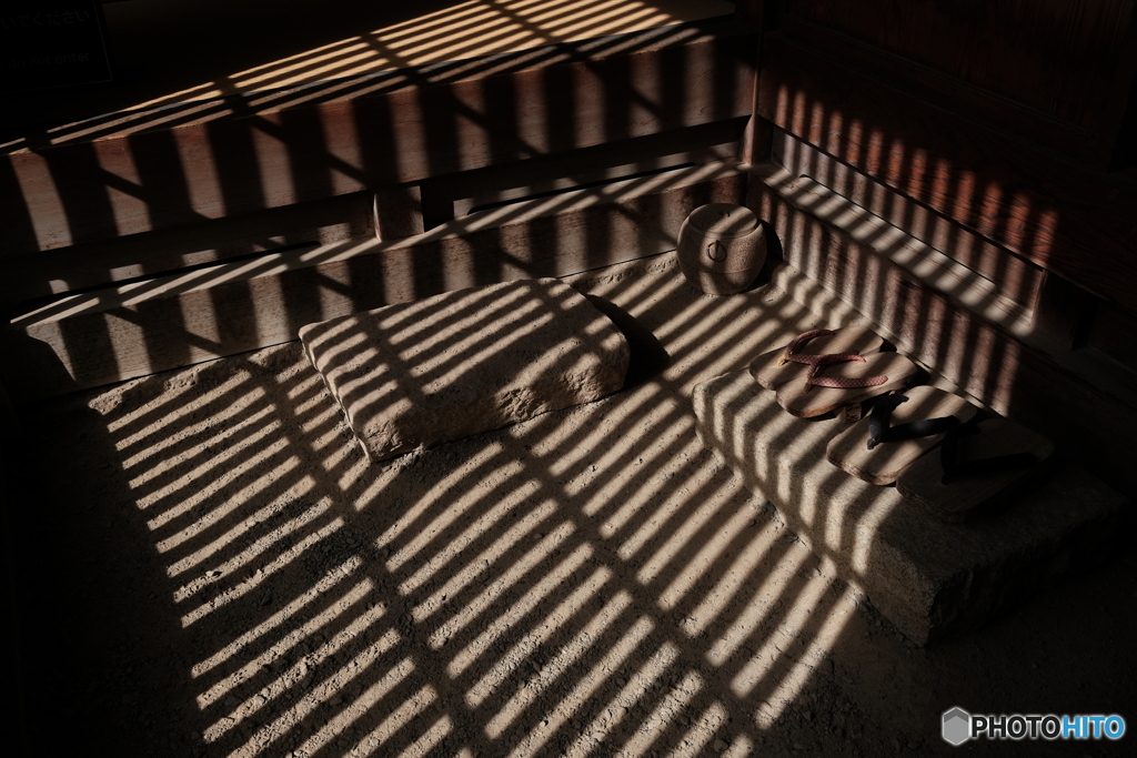 光と格子の共演 3