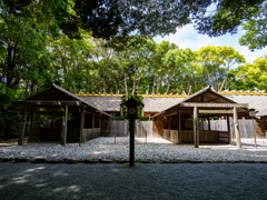 国生みの二柱