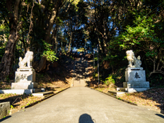 荘八幡神社参道