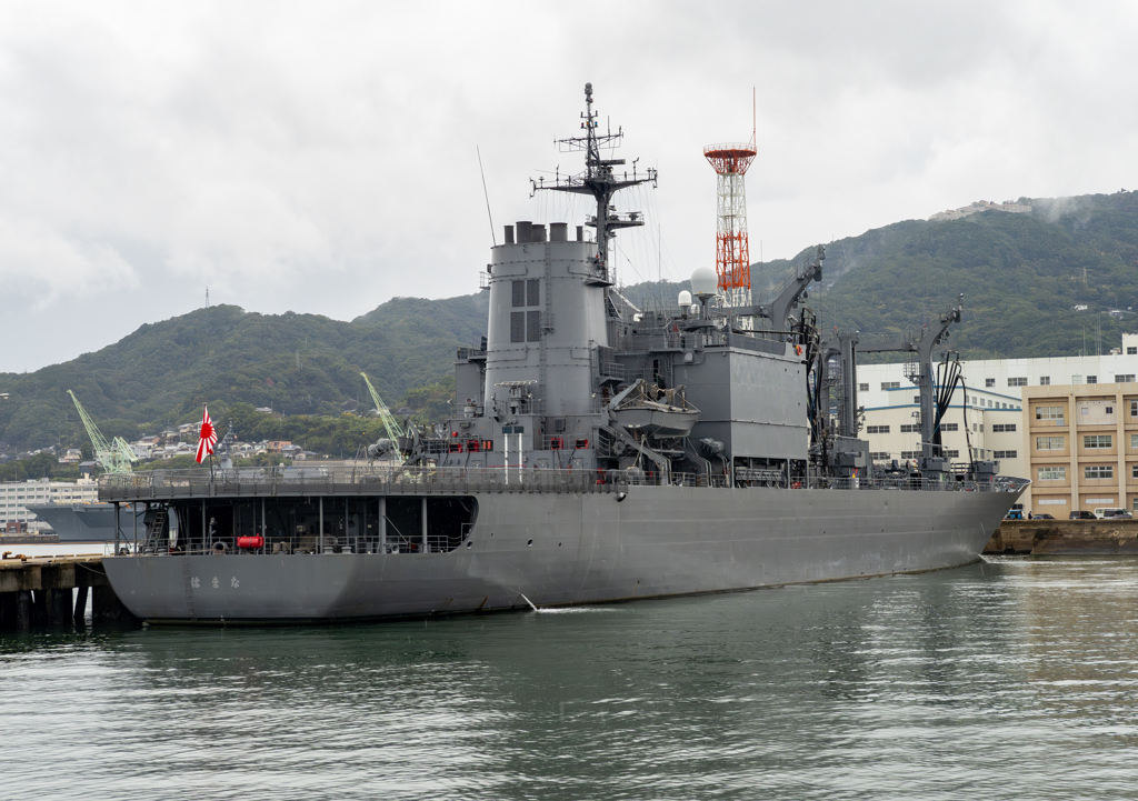 とわだ型補給艦 はまな