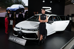 東京オートサロン展示車両