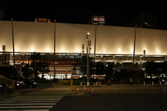 夜の東京駅