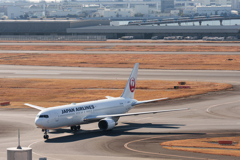 飛行機とモノレール