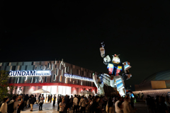 夜の万博