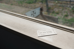 列車の窓辺