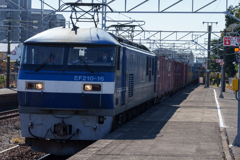 山陽本線を走る列車