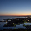 夕暮れせまる漁港