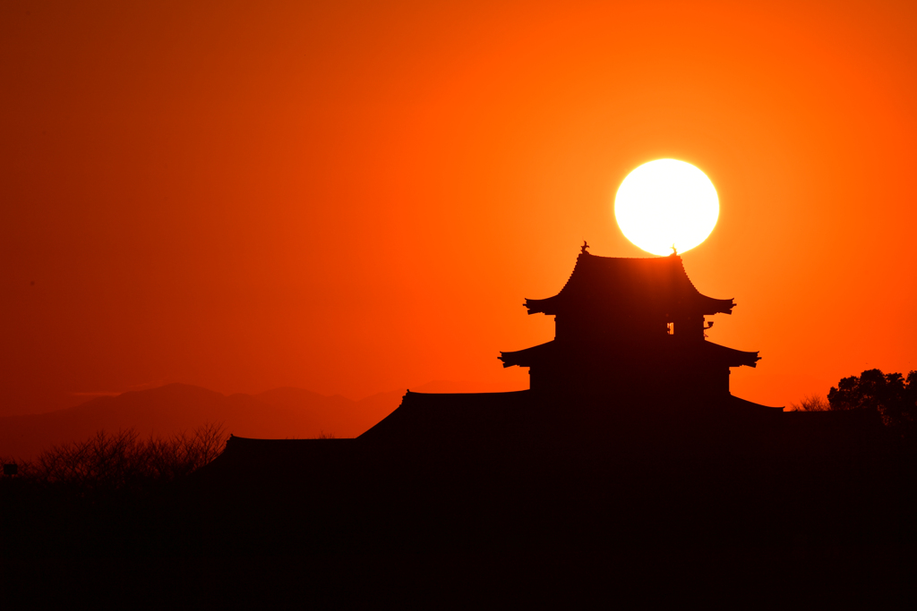 夕日と関宿城